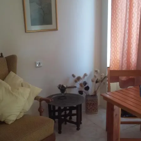 Cici's Pansion * Datça